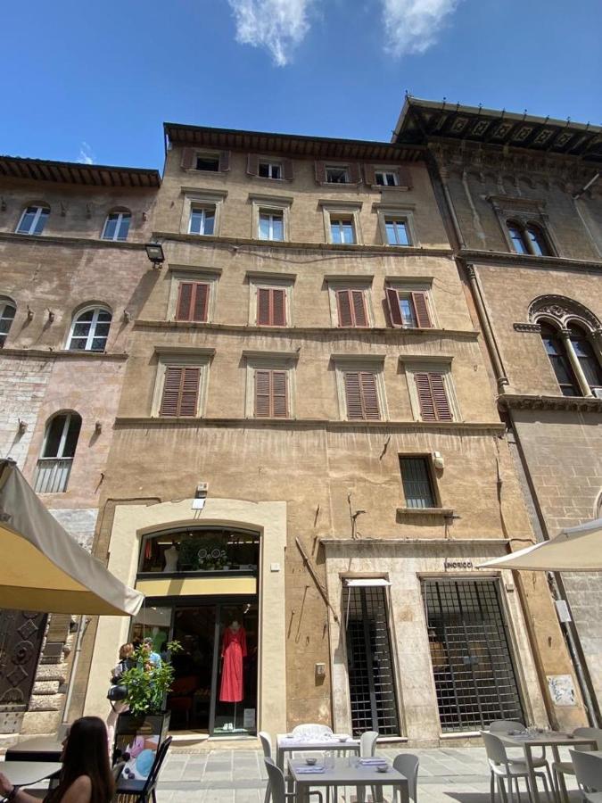 Royal Domus Perugia - Via Mazzini Apartment Exterior foto