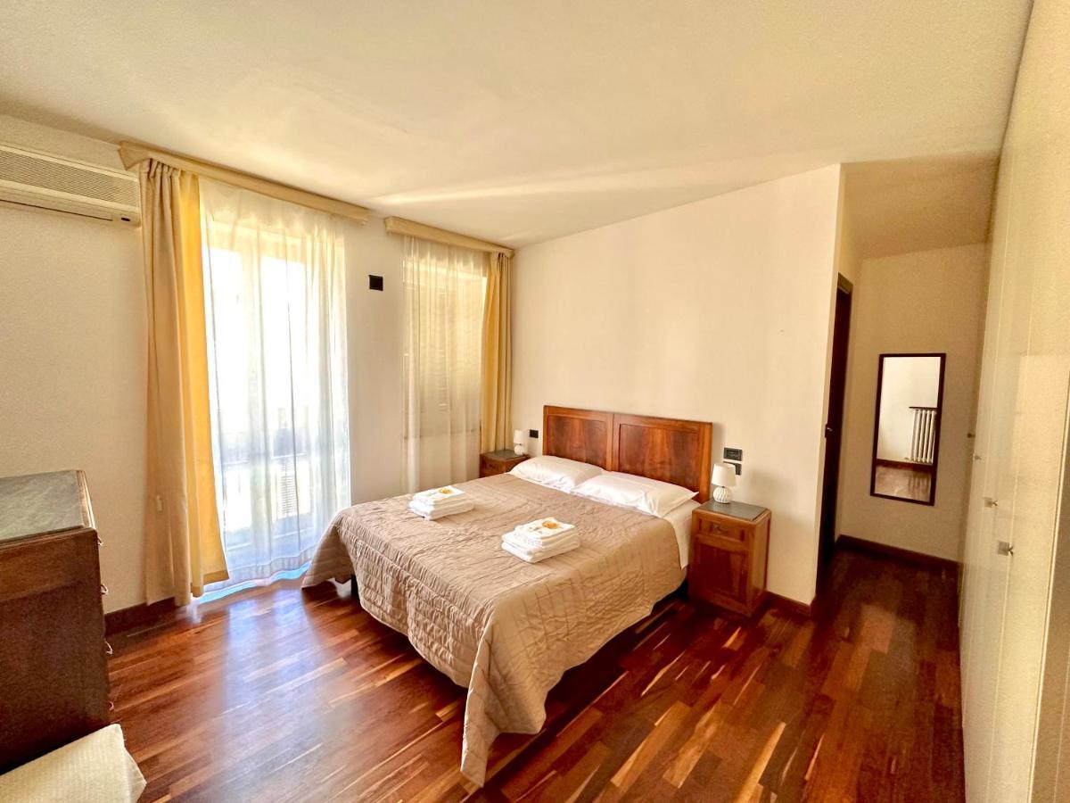 Royal Domus Perugia - Via Mazzini Apartment Exterior foto